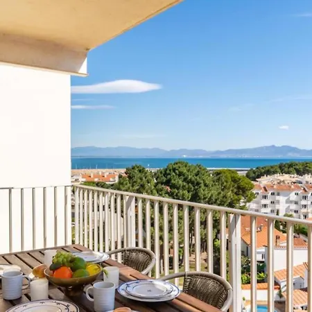 Orsa-atico Con Vista Al Mar Y Piscina